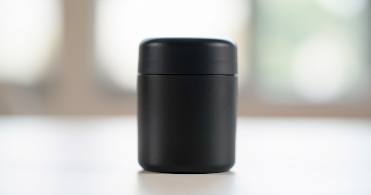 Western Valley House : une maison linéaire en Inde par STO.M.P